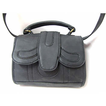 Sac à main bandoulière / Réf 7015 / Prix 2.95€ HT
