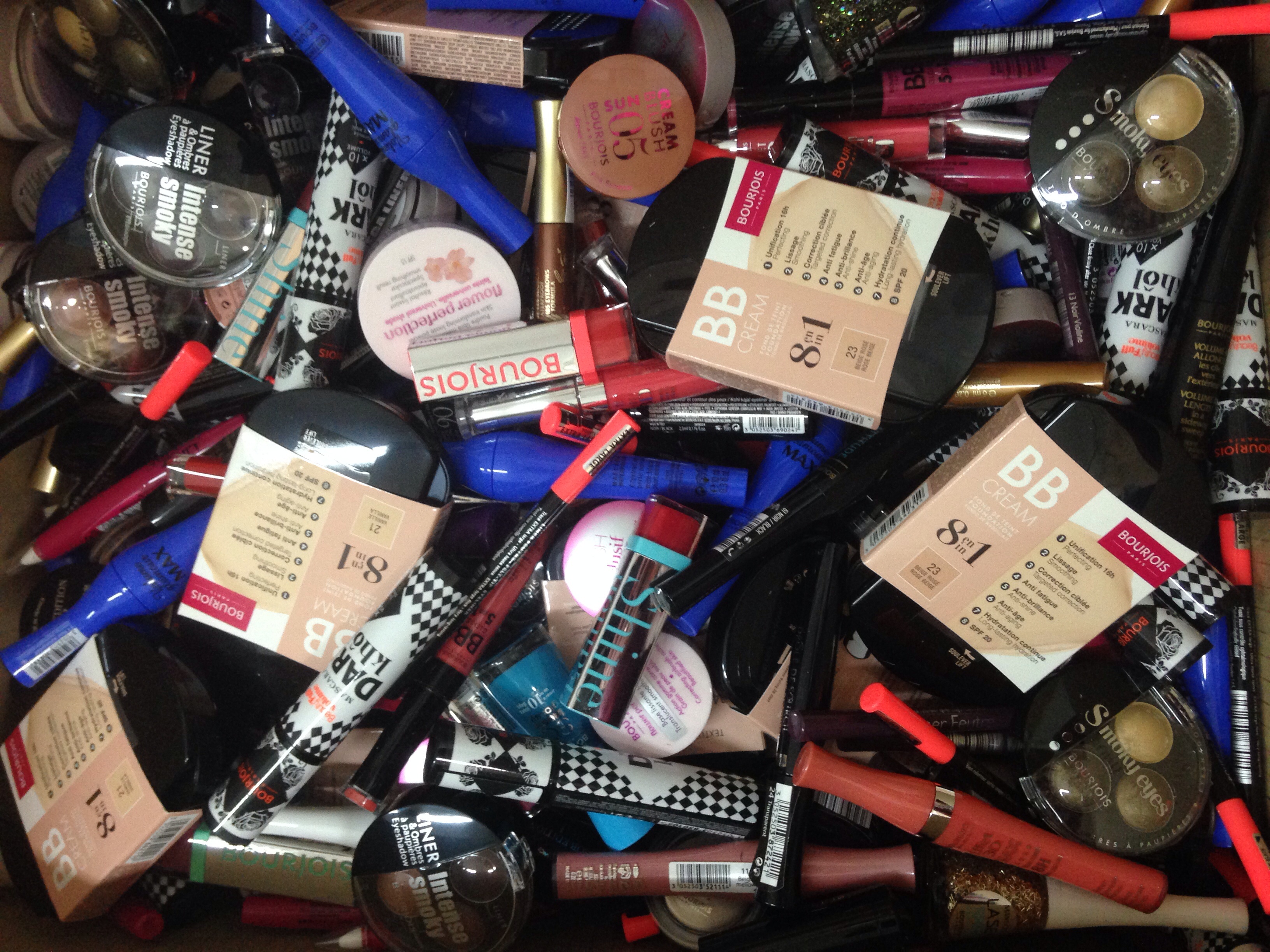 Bourjois lot cosmetique destockage maquillage 