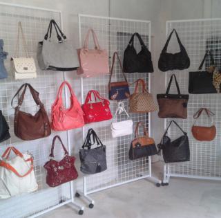 Mini tuo de thé pu erh dans boite cadeau métallique