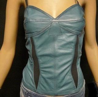 Vêtements en cuir de marque DIESEL femme, les tops CECOV en destockage.