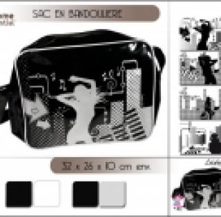 SAC BANDOULIERE EN VINYLE - ref.5108