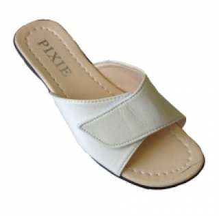 Sandales en vogue avec bride à scratch