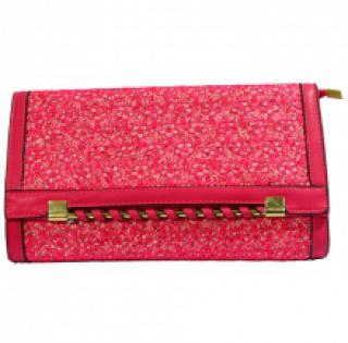 Pochette chic agrémentée de dentelle