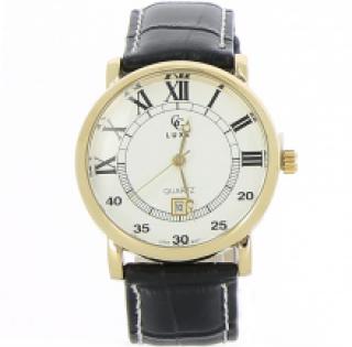 Montre-bracelet avec chiffres romains et affichage de la date