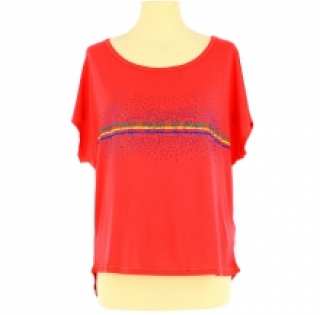 T-shirt loose incrusté de strass sur la poitrine