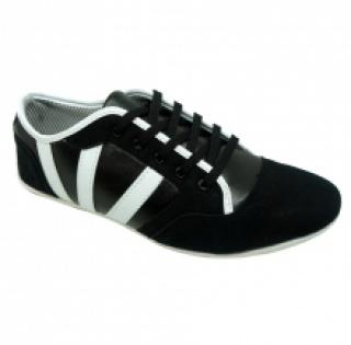 Baskets tendances avec bandes contrastantes