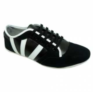 Baskets tendances avec bandes contrastantes