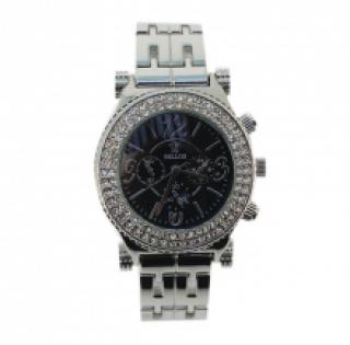 Montre argentée ornée de strass avec 3 compteurs