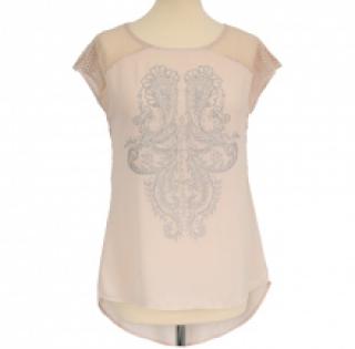 Top orné de motif fantaisie clouté 