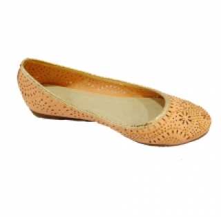 Ballerines avec motif perforé et strass