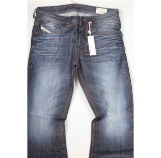 Jeans Diesel Homme à 40€ la pièce