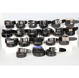 Lot de 60 ceintures Rochas