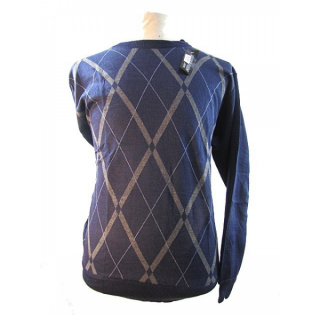 Pull fashion col rond ref 7085 3, 90 € ht/unité