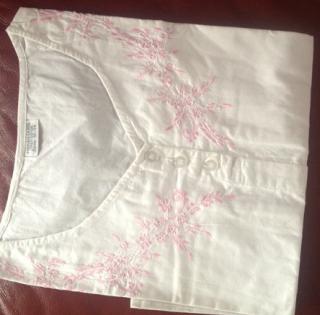 Tuniques, débardeurs- Femme 