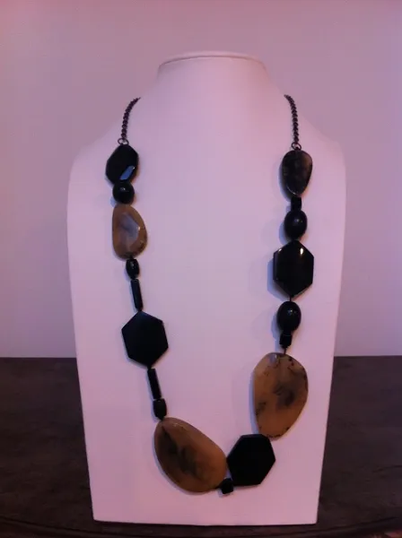 Superbes lots de colliers