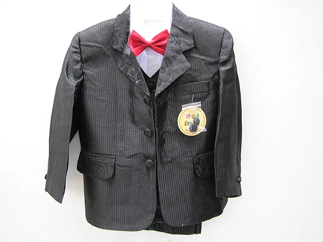 Costume smoking enfant 4,90 € HT/unité