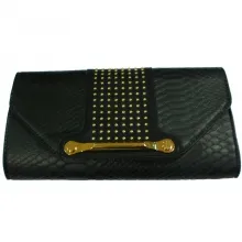 Pochette enveloppe avec rabat clouté