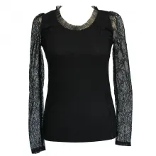 Pull fashion avec dentelle