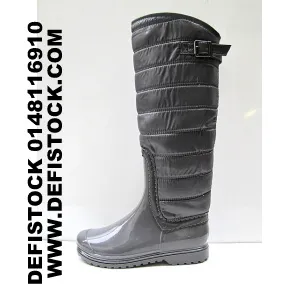 Bottes hiver ref 2457 5.9€ ht 