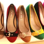 Lot d'escarpins femme 2,80 € HT/unité Réf:8951