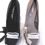 Escarpin orné de perles 4,95 € HT/unité