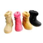 Bottines fourrées pour enfant avec motifs fleurs cloutés