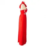 Robe de soirée ornée de plis et strass