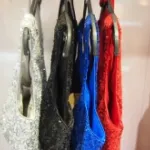 Robe de soirée pailletée avec foulard assortie