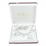Parure bijou sertie de paillettes