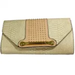 Pochette enveloppe avec rabat clouté