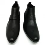Déstockage de bottines homme avec motif perforé