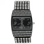 Montre bijou parée de strass