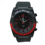 Montre en vogue avec lunette graduée