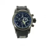Montre en metal pour homme avec chronographes et graduation
