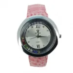 Montre ornée de strass avec bracelet croco