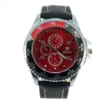 Montre bracelet très classe avec trois compteurs pour homme