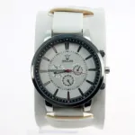 Montre fashion avec trois compteurs