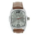 Jolie montre-bracelet avec cadran rectangulaire