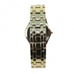 Montre dorée incrustée de strass