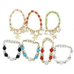 Bracelet en perles avec chaîne et breloques fantaisie