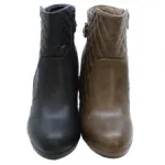 Bottines matelassées avec brides bouclées