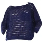 Pull troué avec poche poitrine
