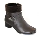 Bottines femme bordées de fourrures
