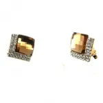 Boucles d’oreilles clips parées de pierres