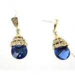 Boucles d’oreilles fantaisies avec pierres et strass