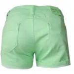 Short vert d’eau en jeans avec ceinture