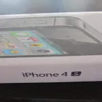 iPhone 4S 64Go neuf sous garantie Apple