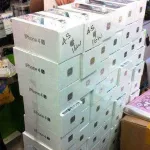 iPhone 4S 64Go neuf sous garantie Apple