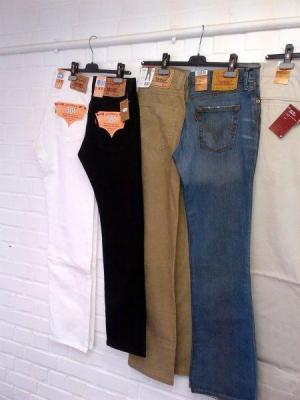 LOT 1600 JEANS LEVIS HOMME FEMME 