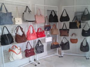 Mini tuo de thé pu erh dans boite cadeau métallique